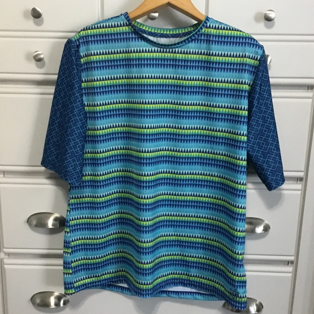 UV Skinz Geometric UPF 50 Rash Guard size XL